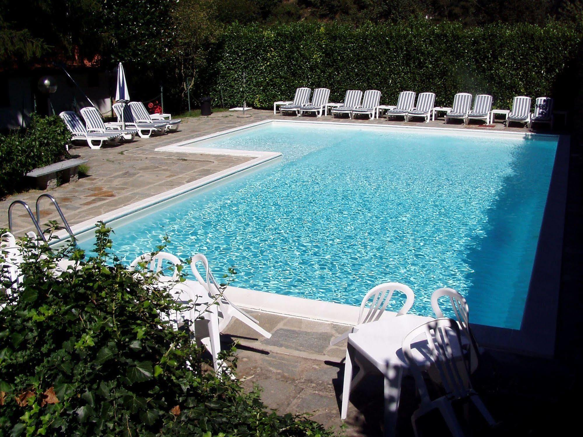 Villa San Carlo Cortemilia Kültér fotó